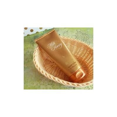 Oriflame Milk & Honey Gold Smoothing Sugar Scrub (200 ml)